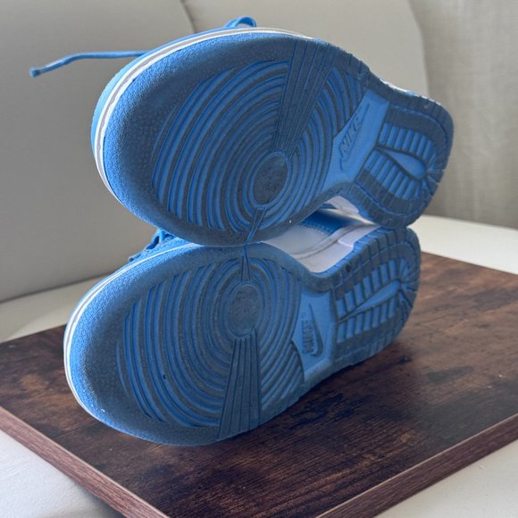 Jordan Low University Blue: Clean, Cool, Essential - Picture 7 of 12